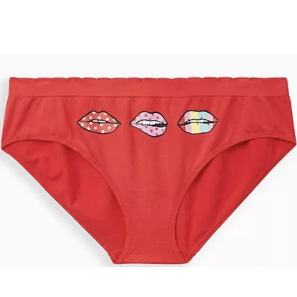 NWT Torrid Strong Hipster Panties Red Rainbow Lip LGBTQ